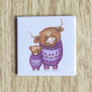Square magnet with a cute Highland coo and calf on a pale purple background.
